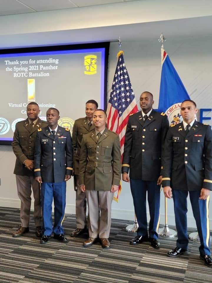 A young Nigerian commissioned as 2nd Lieutenant in the US Army