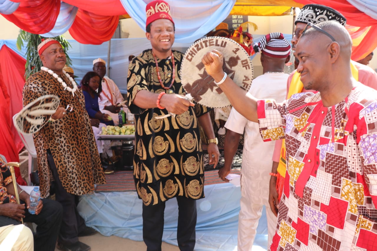 Igwe Ochendo Chukwudi Confers Traditional Title On Dr. Chris Ifediora