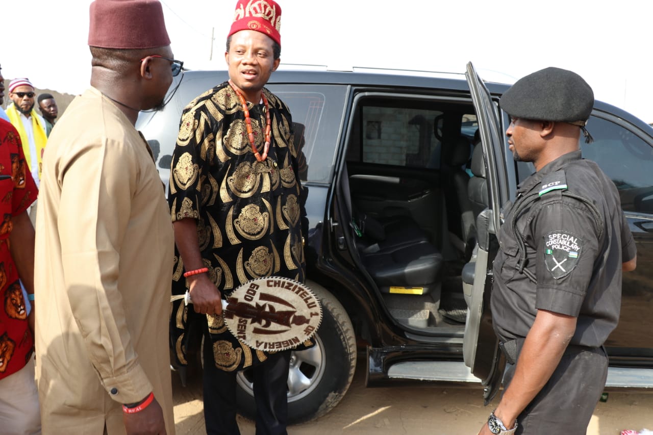 Igwe Ochendo Chukwudi Confers Traditional Title On Dr. Chris Ifediora