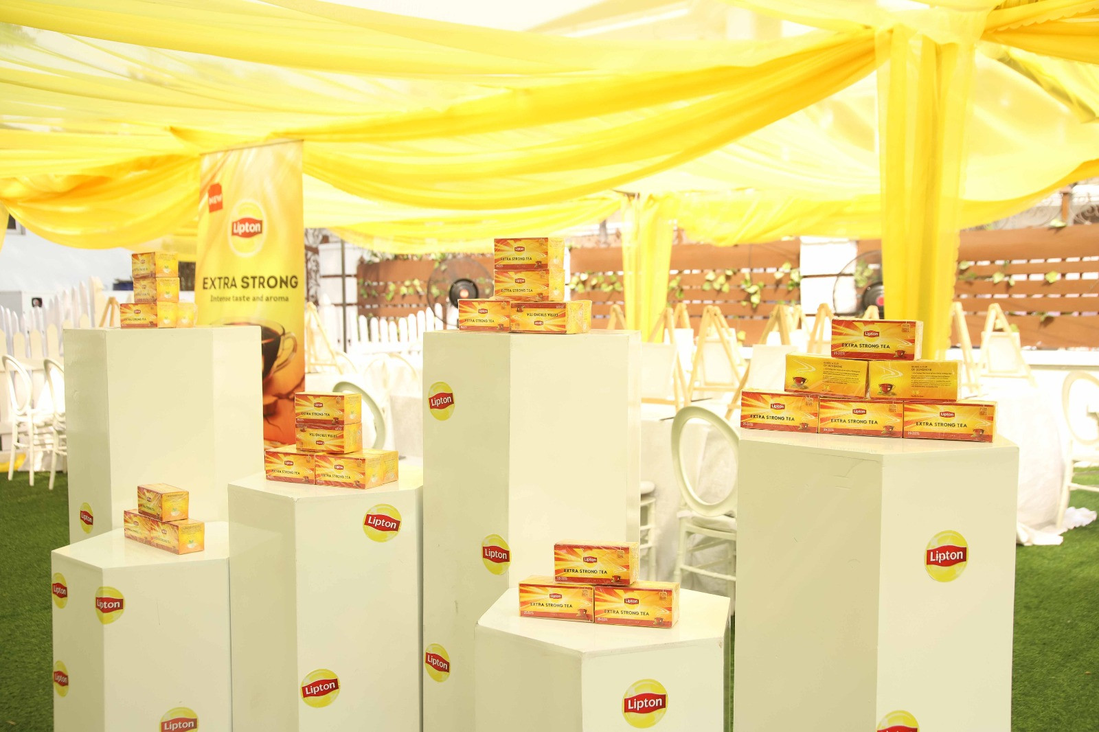 Lipton hosts a Sip and Paint event with Toke Makinwa, Denola Grey, Taymesan, and others to launch the new Lipton Extra Strong Tea