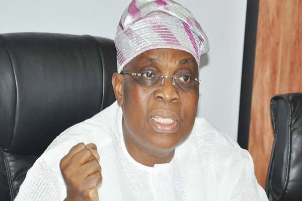 EFCC detains Medview Airline CEO over alleged diversion of hajj funds