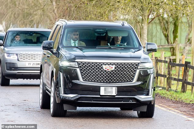 Cristiano Ronaldo drives new £150k Cadillac Escalade given to him as b-day gift by girlfriend into Manchester United training (photos)