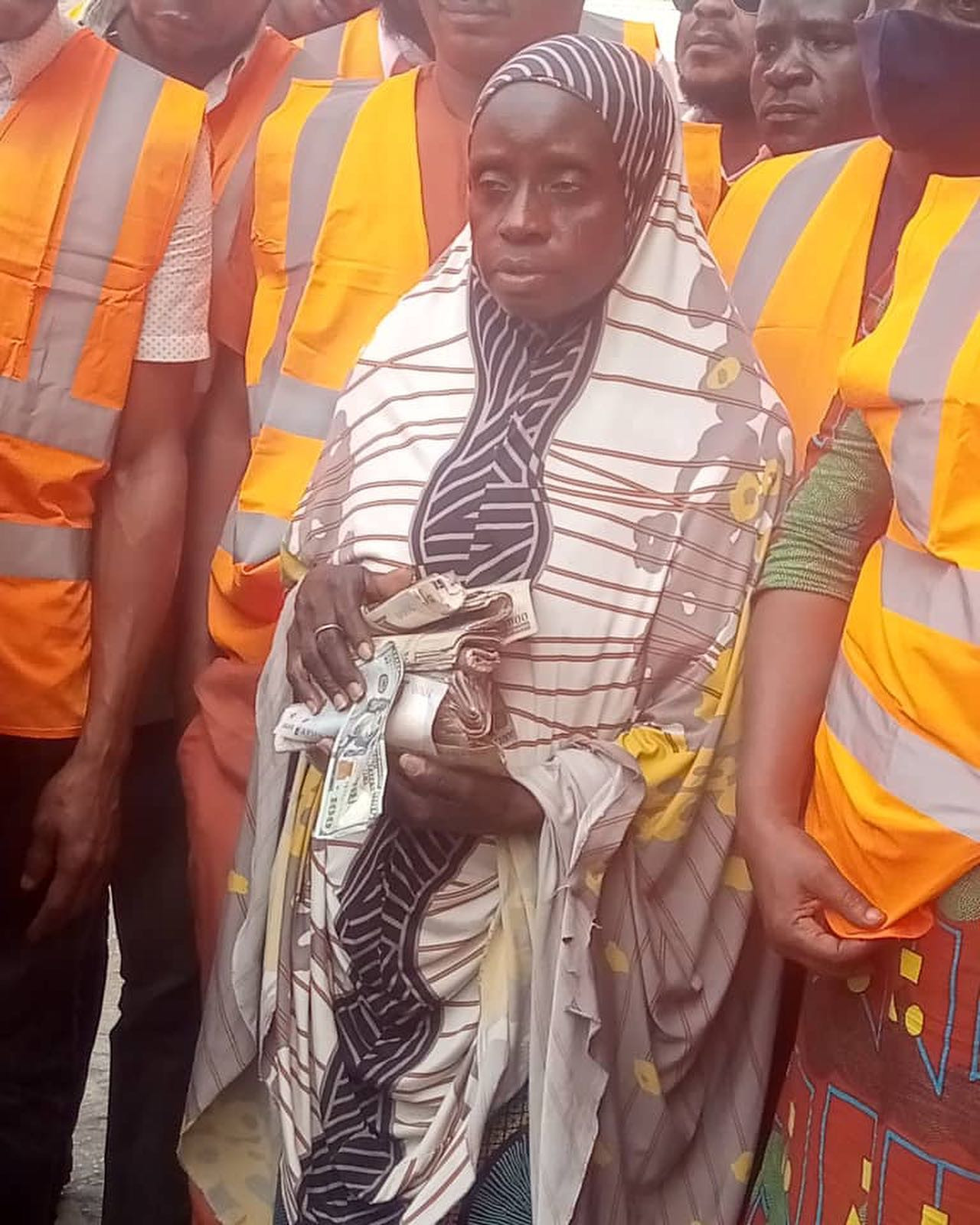 Update: FCTA releases Abuja street beggar found in possession of N500,000 and $100