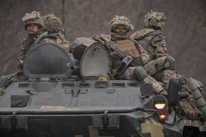 Ukraine troops capture enemy soldiers and parade them after shooting down Russian helicopters, dozens of tanks and entire battalion