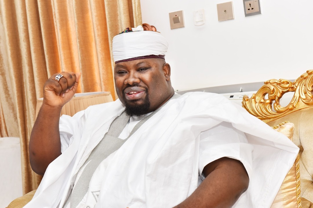 Jubilation as Alhaji Nasiru Danu is turbaned as Tafida Babba Daura today