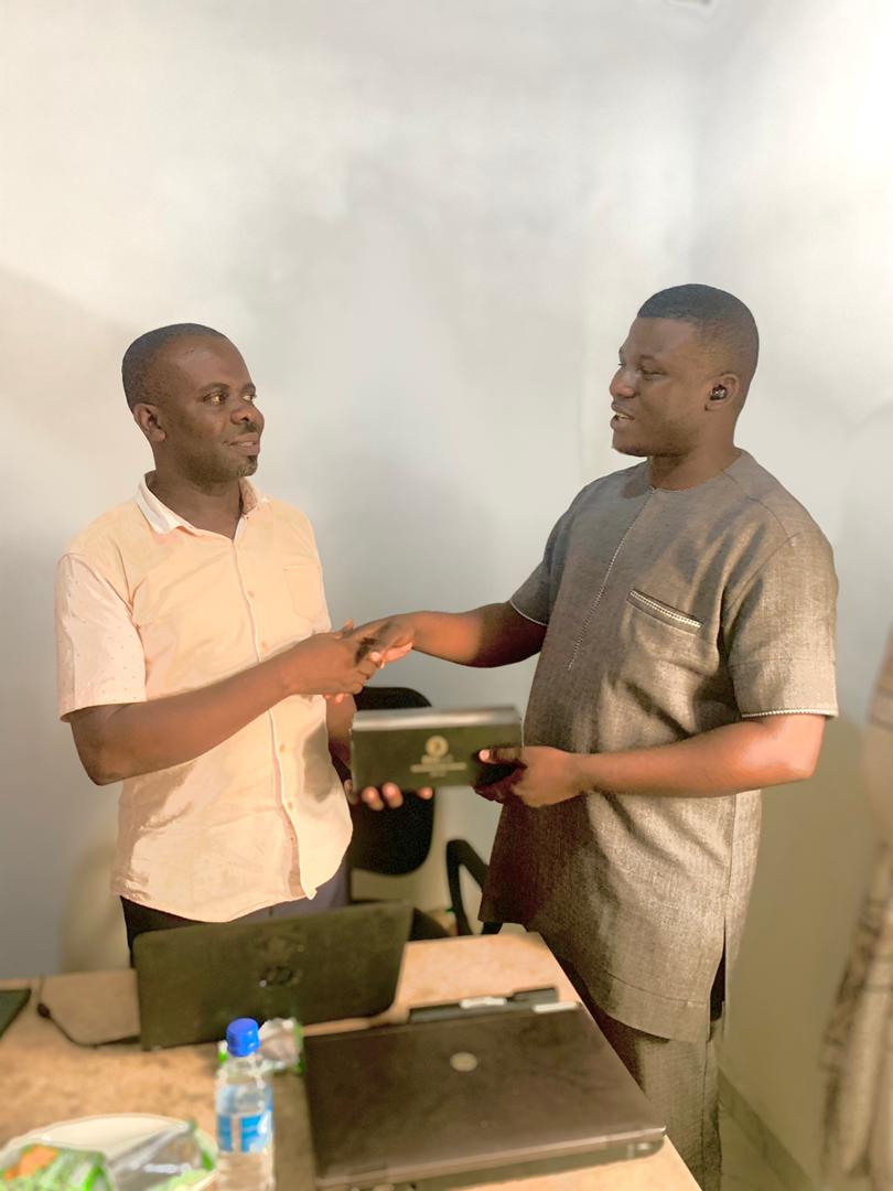 Bayelsa born Movie producer Mr Barakumo Odede surprises former boss with gift