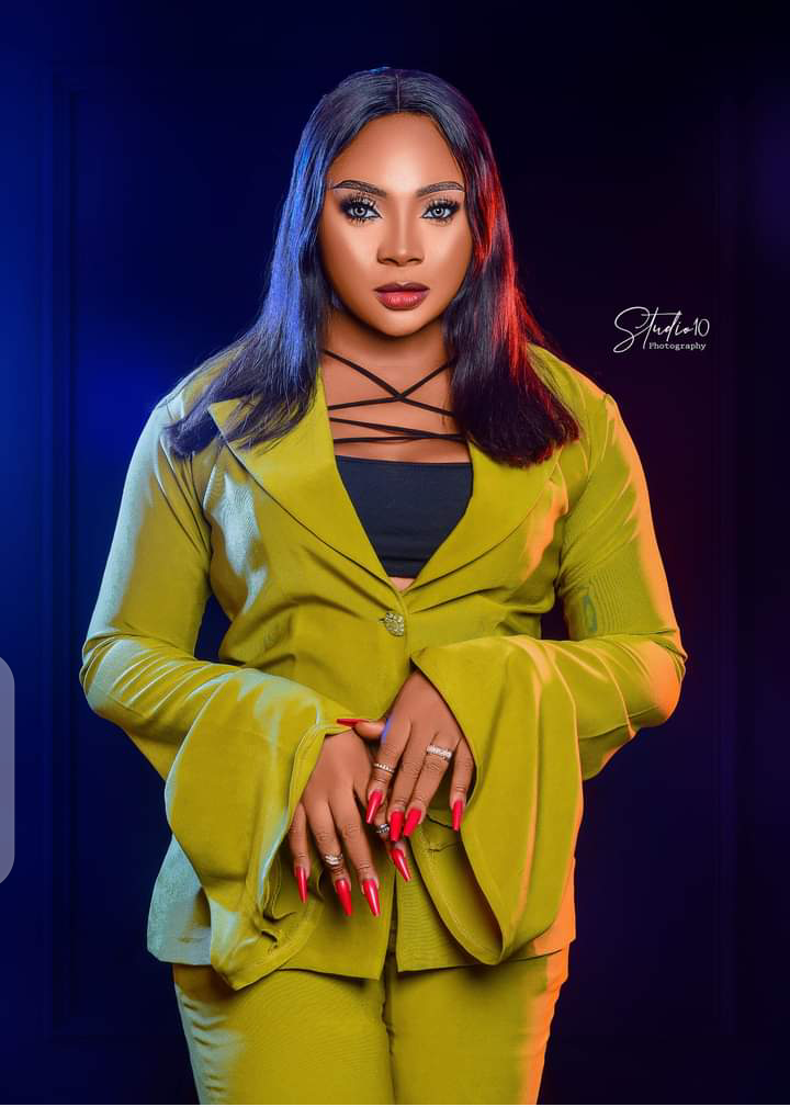 Ex Miss Nollywood winner Amb. Sonia Sunday break internet with birthday photos