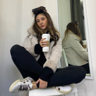 Thai actress dies after falling from speedboat on restaurant trip with friends