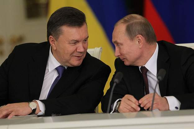 Russia reportedly wants to put exiled former Ukrainian president in power after winning the war