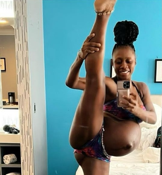 Korra Obidi shows off incredible snapback just 4 days after giving birth (photos)