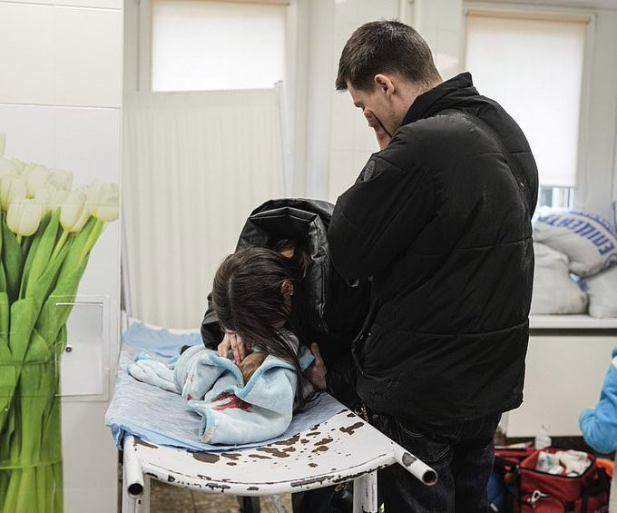 Parents in tears after their 18 month old baby dies after Russian missile his family home (photos)