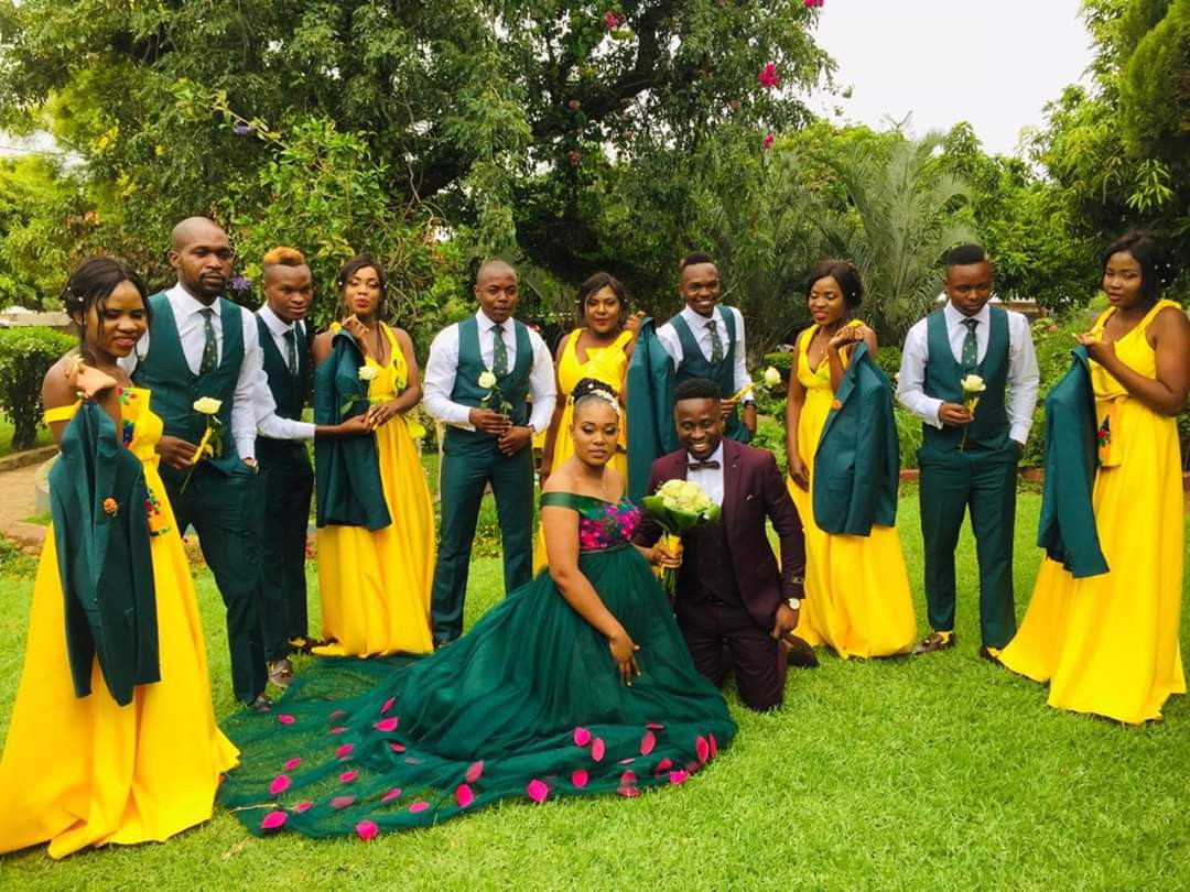 One hell of a mistake I will never repeat" - Man says as he shares photo from his wedding, announces divorce