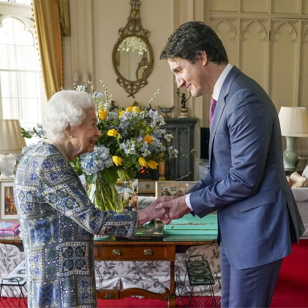 Queen Elizabeth meets Canadian Prime Minister Justin Trudeau as she recovers from Covid