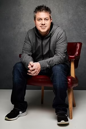 I believe she made a wise choice" Man says after his wife divorced him for leaving dirty glasses by the sink