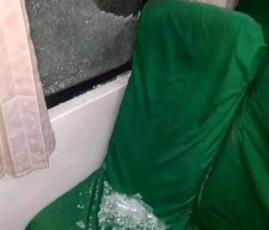 Nigerian female doctor killed in the terror attack on Abuja-Kaduna train. Her last tweet read ''I'm in the train. I have been shot please pray for me''