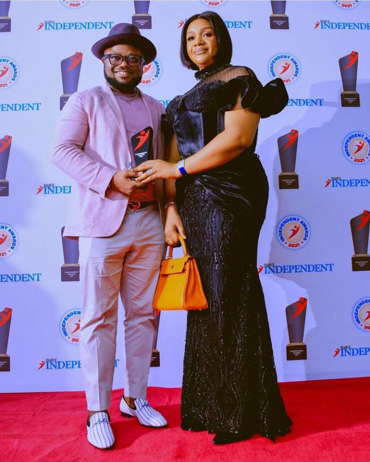 KUDOS: Dr. Ifeanyi Odii Bags Daily Independent Newspaper Philanthropist Of The Year Award