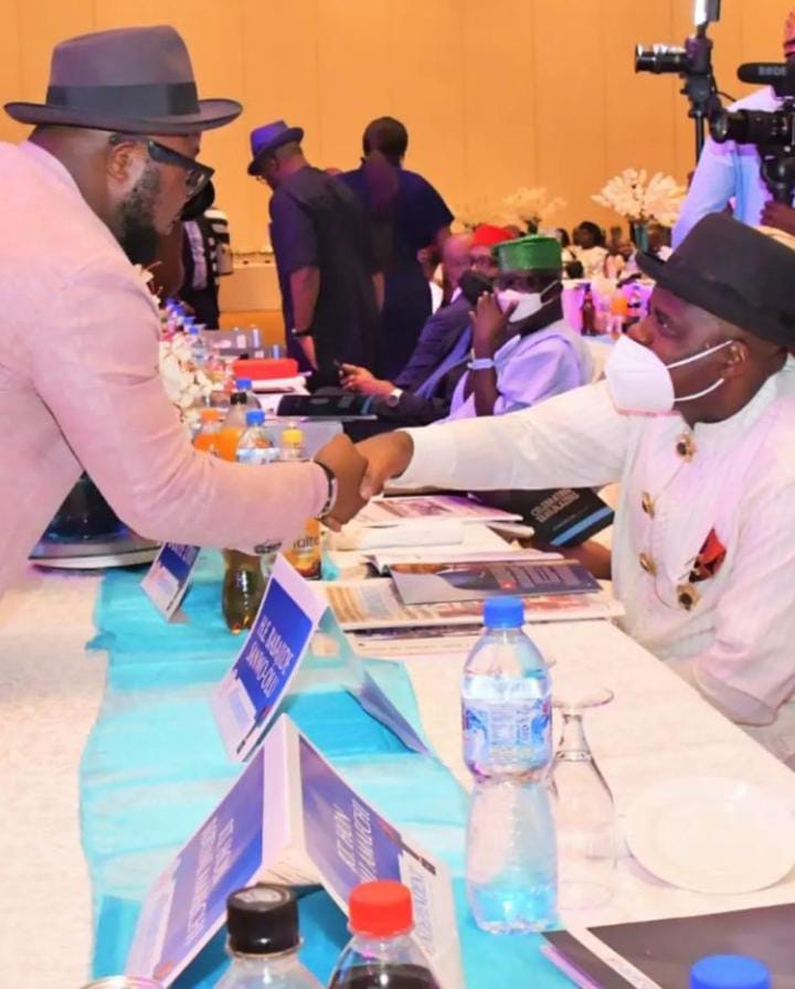 KUDOS: Dr. Ifeanyi Odii Bags Daily Independent Newspaper Philanthropist Of The Year Award