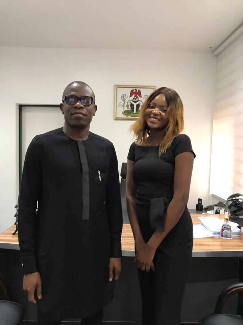 Miss Nollywood international 2022 Karina Simon spotted with Hon. Barr. Alfred Egba, Federal Commissioner in Abuja