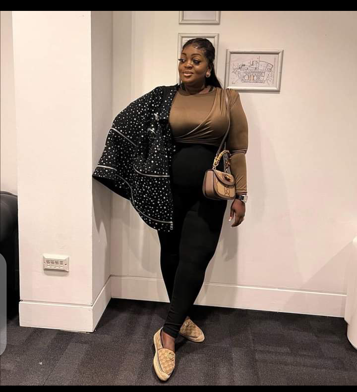 PHOTOS: Actress, Eniola Badmus At Davido's Show