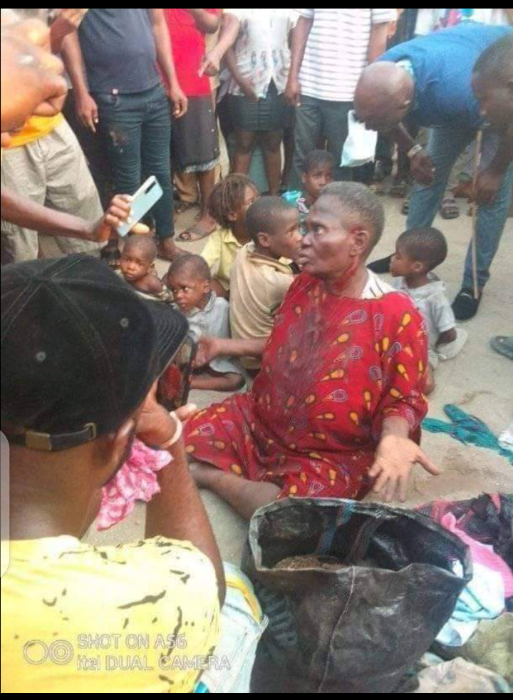 Children allegedly kidnapped by an aged woman have been rescued today at Mango Estate, Elelenwo, Port Harcourt.