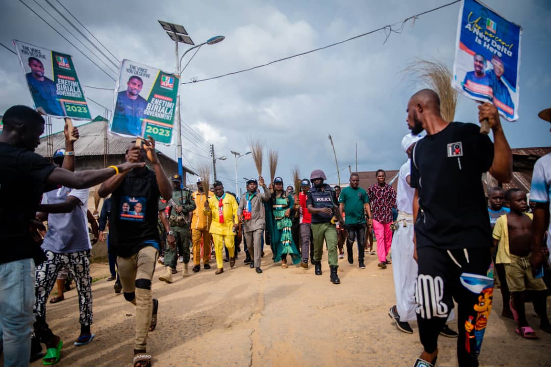 Ushbebe, Shortcut Attend As Hon. Enetimi Officially Joins Delta Assembly Race