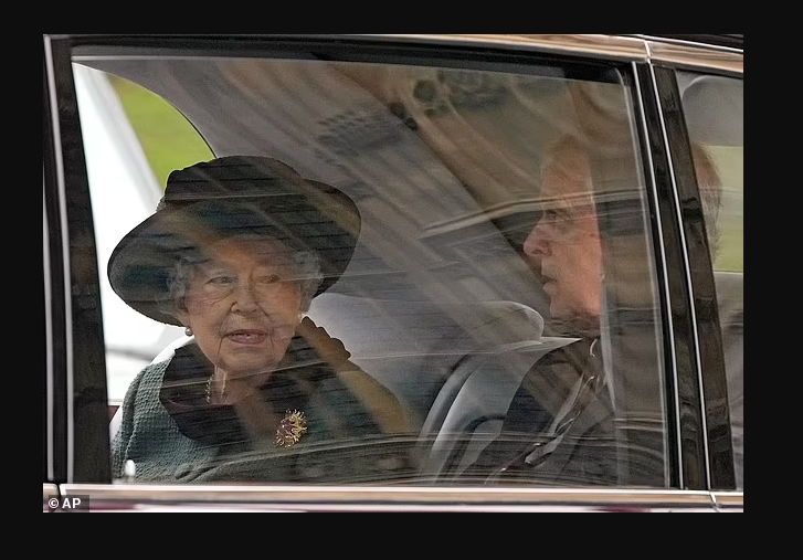 Queen Elizabeth believes Prince Andrew is innocent and asked him to accompany her at Prince Philip's memorial, royal expert claims