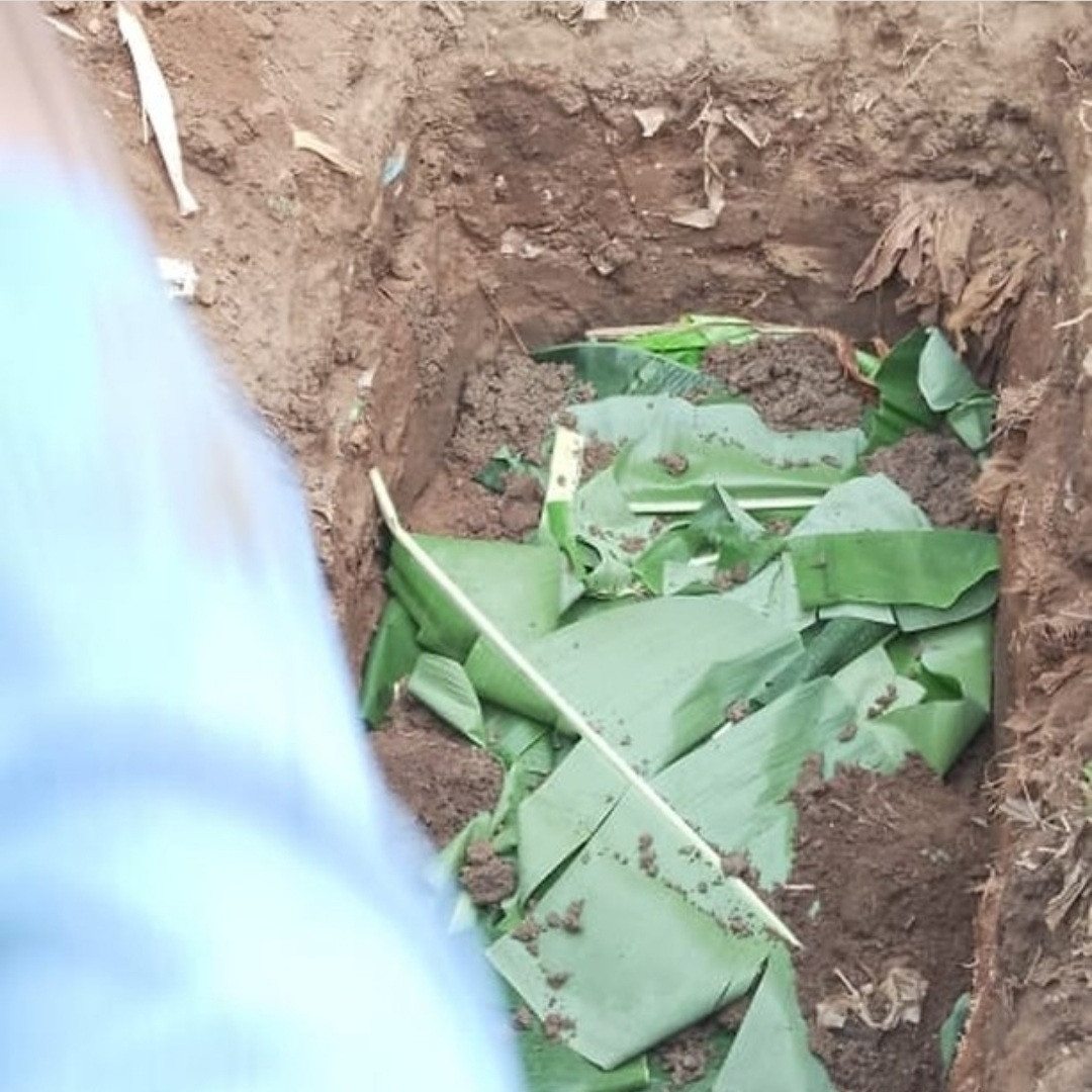 Actor Dejo Tunfulu buried in Lagos (photos)
