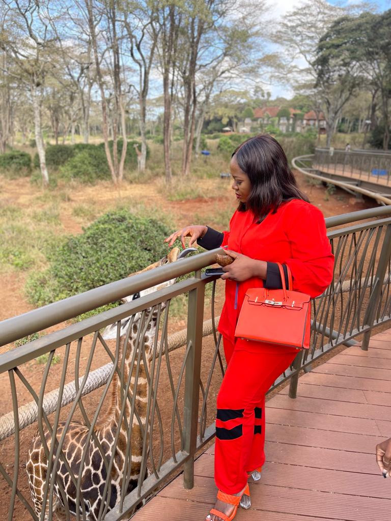 Man rewards his wife with a trip to Kenya for accepting his proposal when he had less than N10K to his name