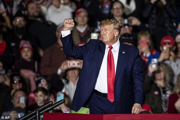 FBI to investigate how Trump took 15 'top secret' files from the White House when he left office