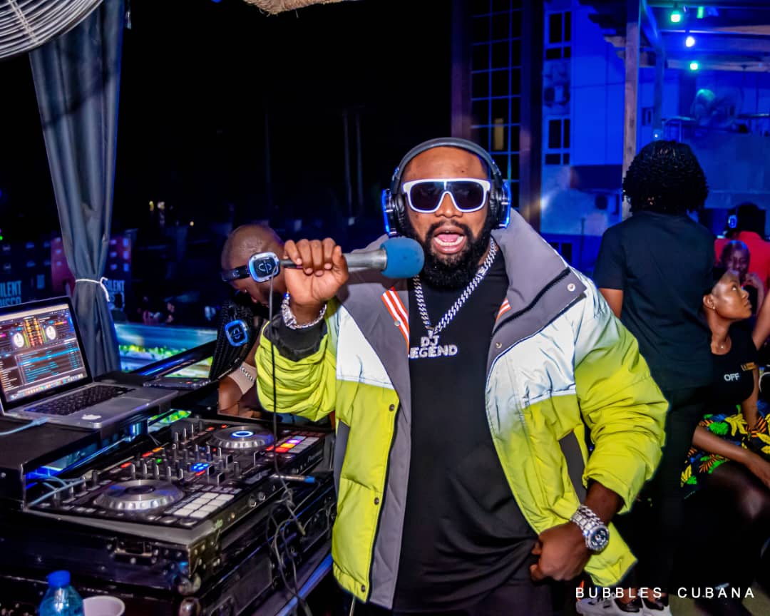 *WOW!! How Abuja Silent Disco Party Powered By Odogwu Bitters Gave Fun Seekers New Experience(Photos)*