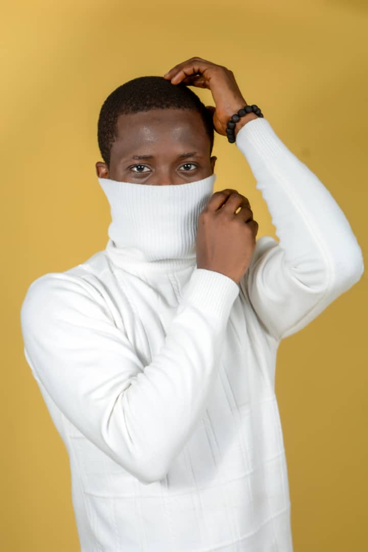 Mr Nollywood Nigeria 2022 Oghenede Emmett Emmanuel. celebrates birthday with as he prepares for his next Contest (photos)