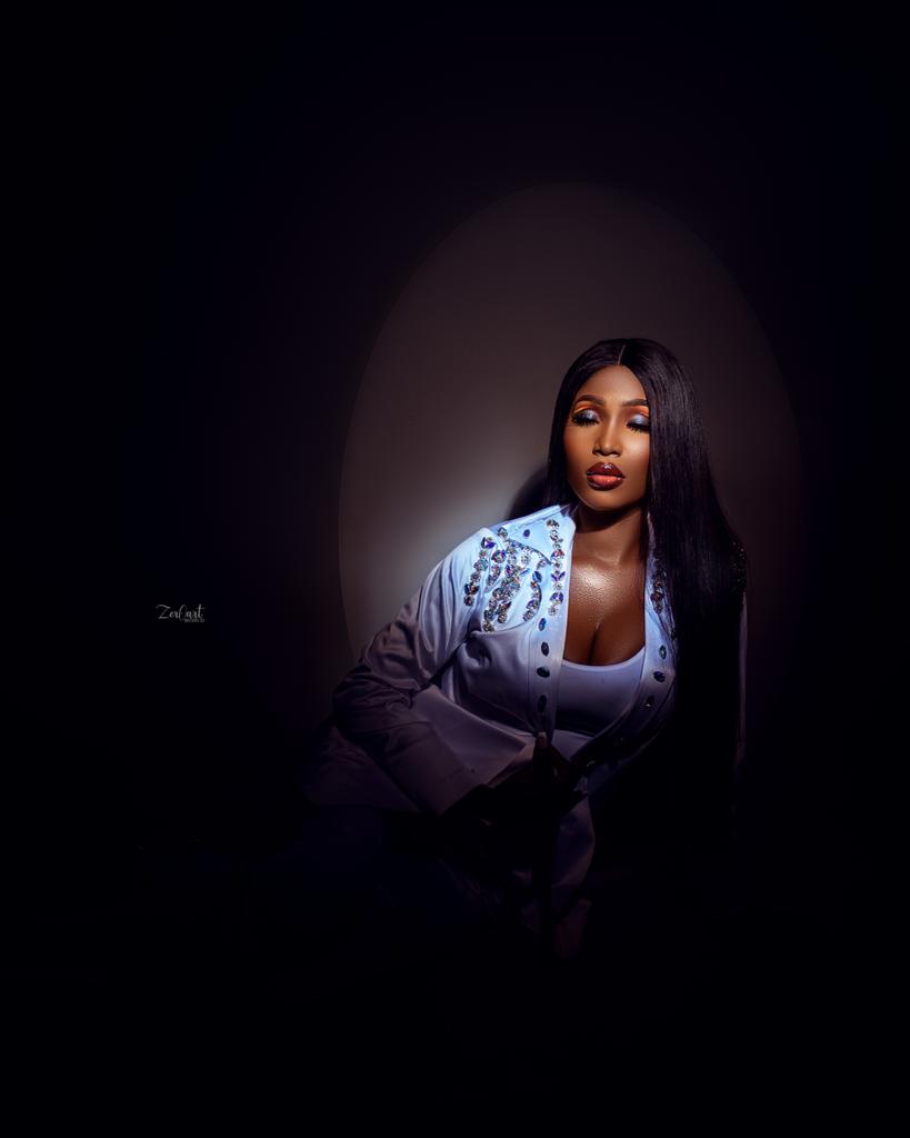 Bayelsa female welder faith Lesley celebrate her younger sister Debby Lesley on her birthday.