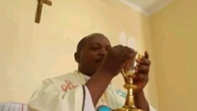 Daily Mass Prayers 21 April 2022 || Fr Eustace Siam