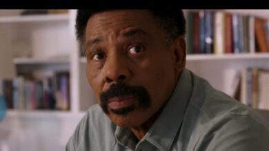 Tony Evans Inspirational Message 22 April 2022 || Praying to Move Mountains