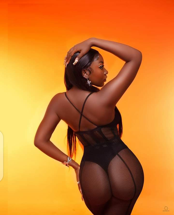 Bayelsa model, Layefa Bella sultery photos trend internet