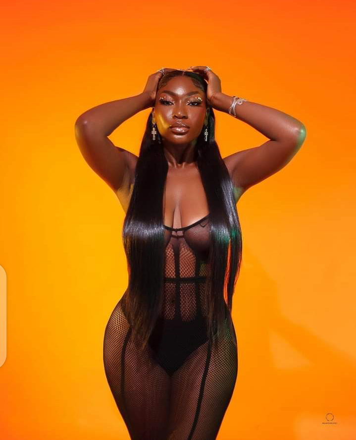 Bayelsa model, Layefa Bella sultery photos trend internet