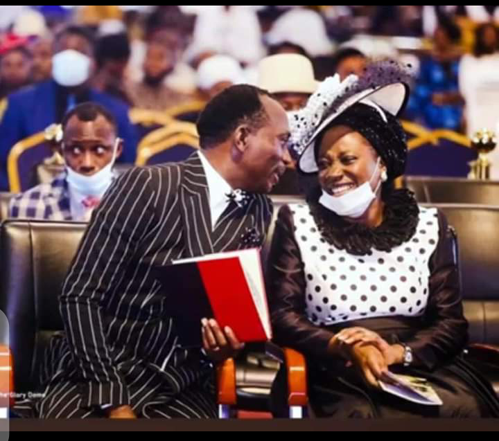 Pastor Paul Enenche marriage photos surfaces as he...........