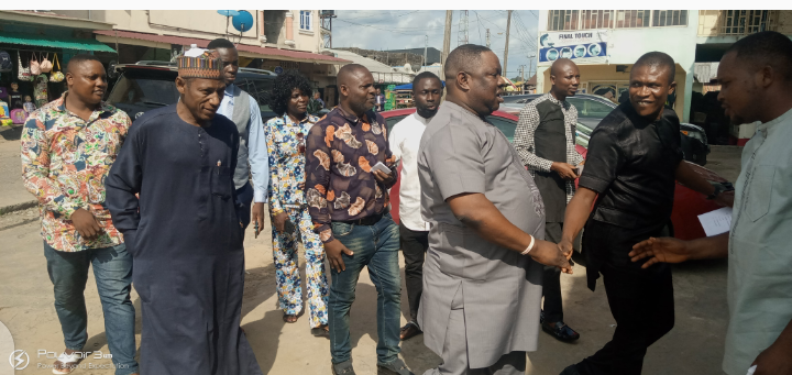 I AM NOT CONTESTING ANY ELECTION~PASTOR REUBEN. SUES FOR PEACE AND UNITY AMONGST PARTY LEADERS IN APC BAYELSA STATE.