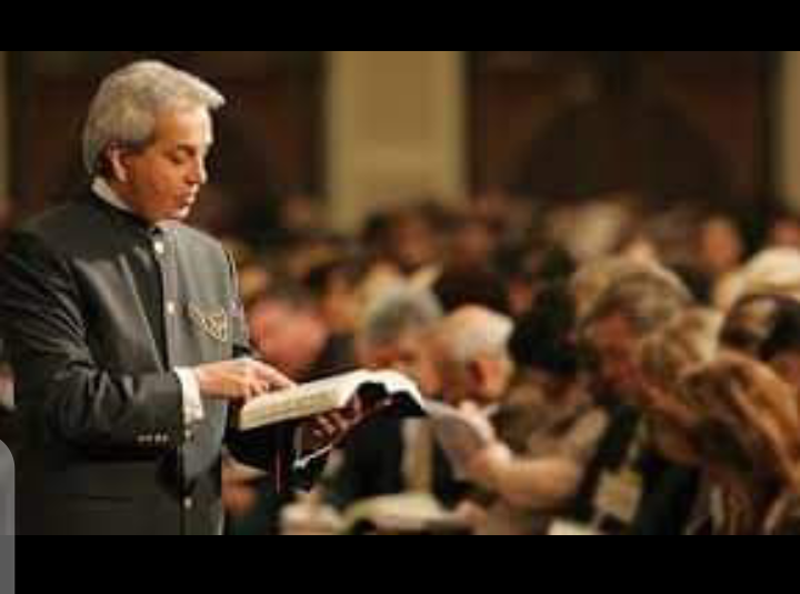 Pastor Benny Hin Tenders Public Apology For False Teachings.