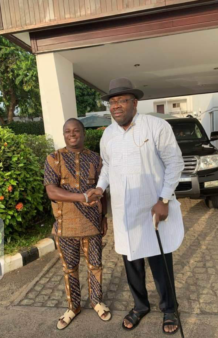 Breaking: Trouble in KOLGA  Constituency 1 as Close  SA to Governor, Douye Diri Dump PDP for........