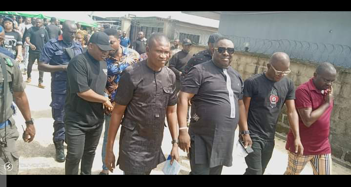 FAREWELL TO LATE HON TESSY AARON AS FOUNDER PASTOR REUBEN INITIATIVE FOR GOOD LEADERSHIP AND ACCOUNTABILITY SHOWS LAST RESPECT.