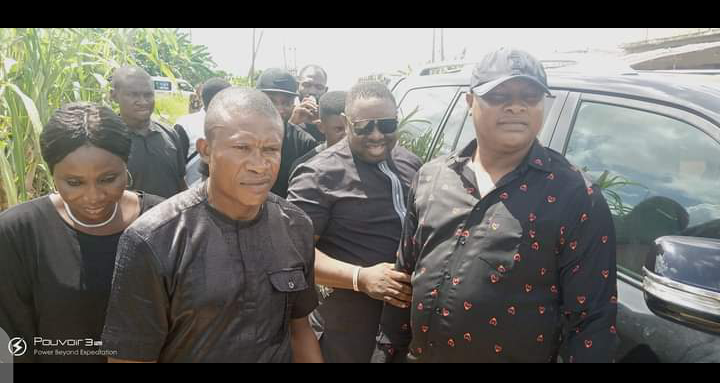 FAREWELL TO LATE HON TESSY AARON AS FOUNDER PASTOR REUBEN INITIATIVE FOR GOOD LEADERSHIP AND ACCOUNTABILITY SHOWS LAST RESPECT.