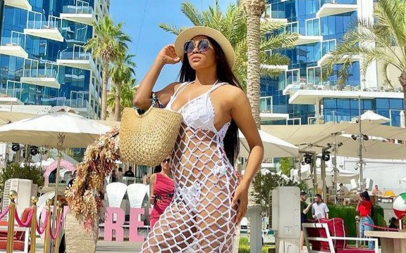 Fashion Designer, Yomi Casual's wife, Grace, flaunts her bikini bod (photos)