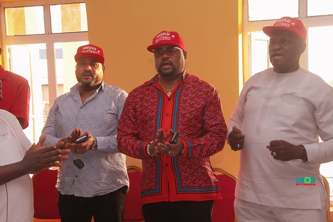 High Chief Christopher Ndubuisi, (Ikenga Umuawulu) Splashes N10m On Umuawulu Entrepreneurs*