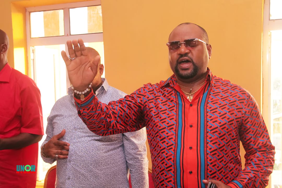 High Chief Christopher Ndubuisi, (Ikenga Umuawulu) Splashes N10m On Umuawulu Entrepreneurs*