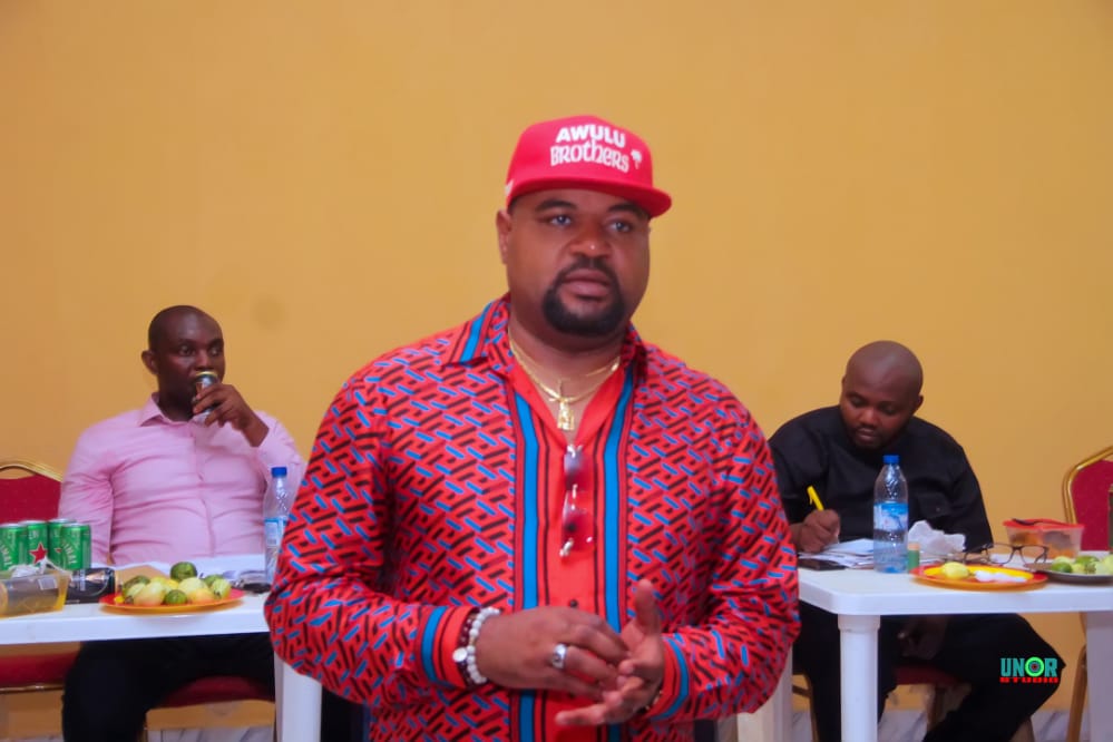 High Chief Christopher Ndubuisi, (Ikenga Umuawulu) Splashes N10m On Umuawulu Entrepreneurs*