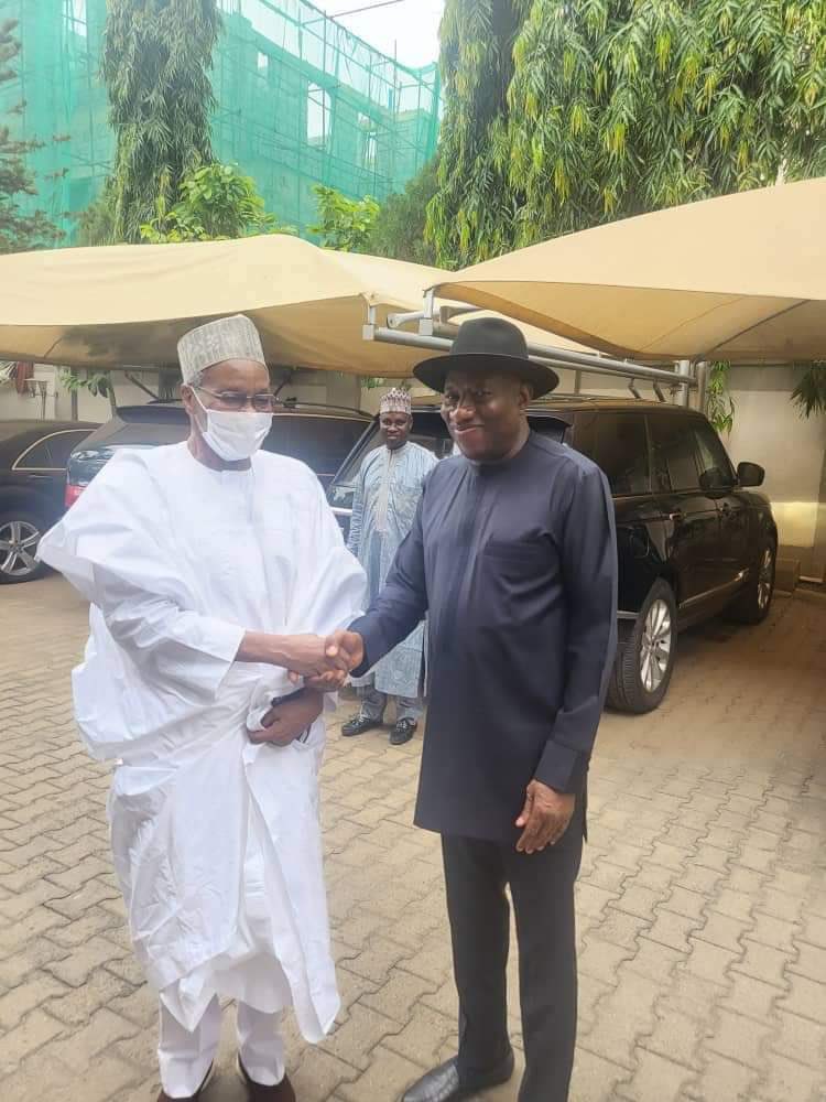EXCLUSIVE: Jonathan Meets Buhari’s Nephew, Mamman Daura, Intensifies Lobbying For Ruling APC Consensus Candidacy