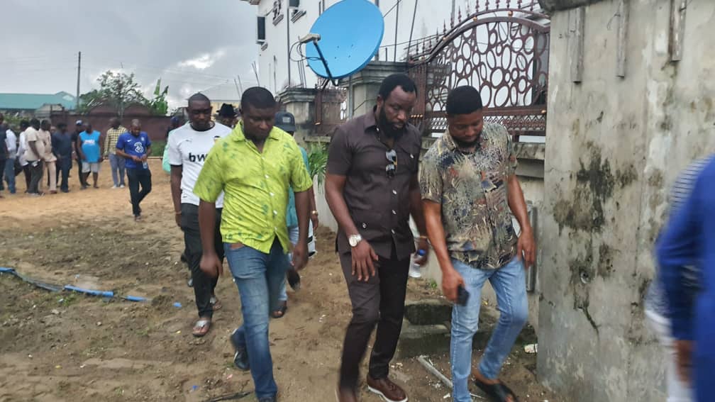 Oseke  visits Pastor Reuben, lauds his passionate efforts towards the Now engendered unity in APC Bayelsa state.