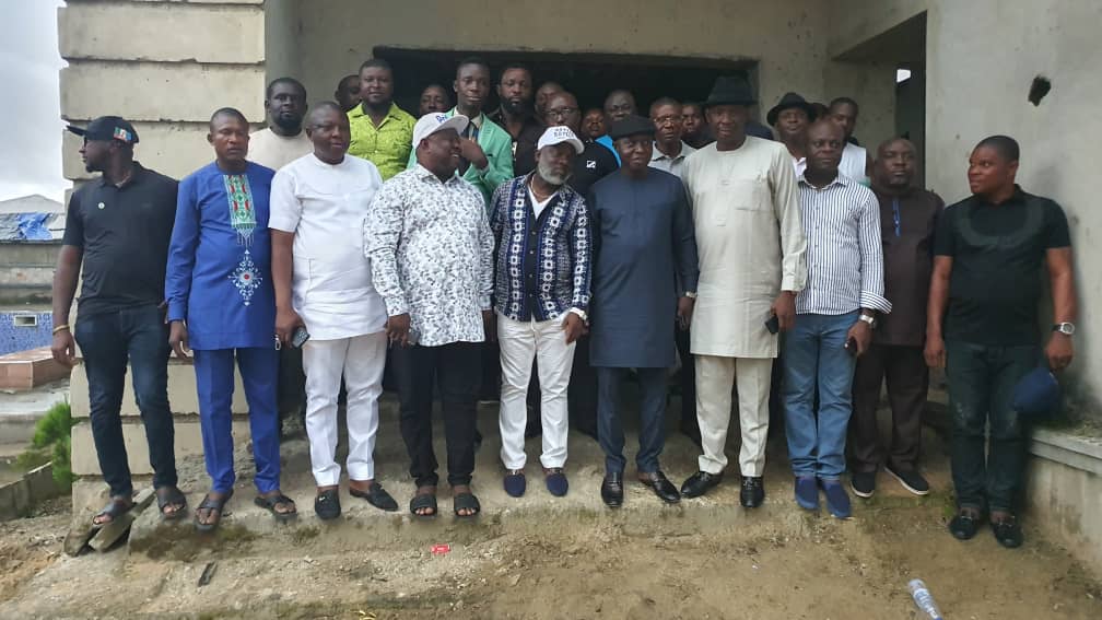 Oseke  visits Pastor Reuben, lauds his passionate efforts towards the Now engendered unity in APC Bayelsa state.