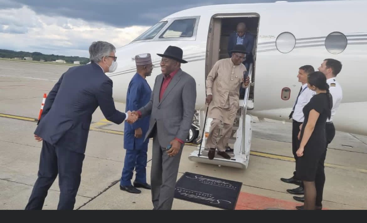 Just in: former President Dr. Goodluck Jonathan Arrives....